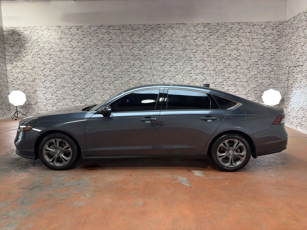 Used 2024 Gray Honda EX image 4