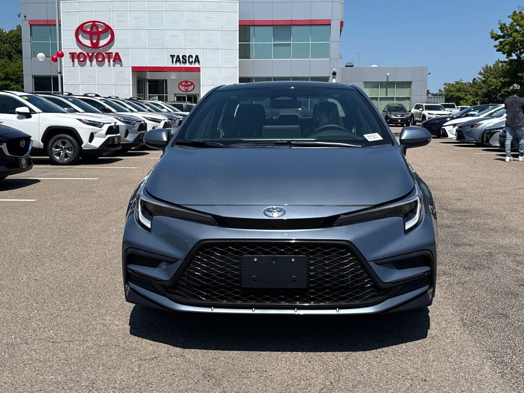 New 2026 Celestite with Midnight Black Metallic roof Toyota XSE image 2