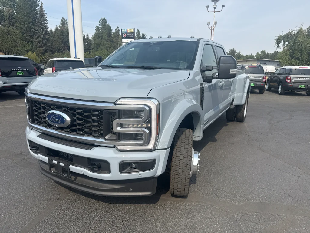 Used 2026 Glacier Ford Platinum image 1