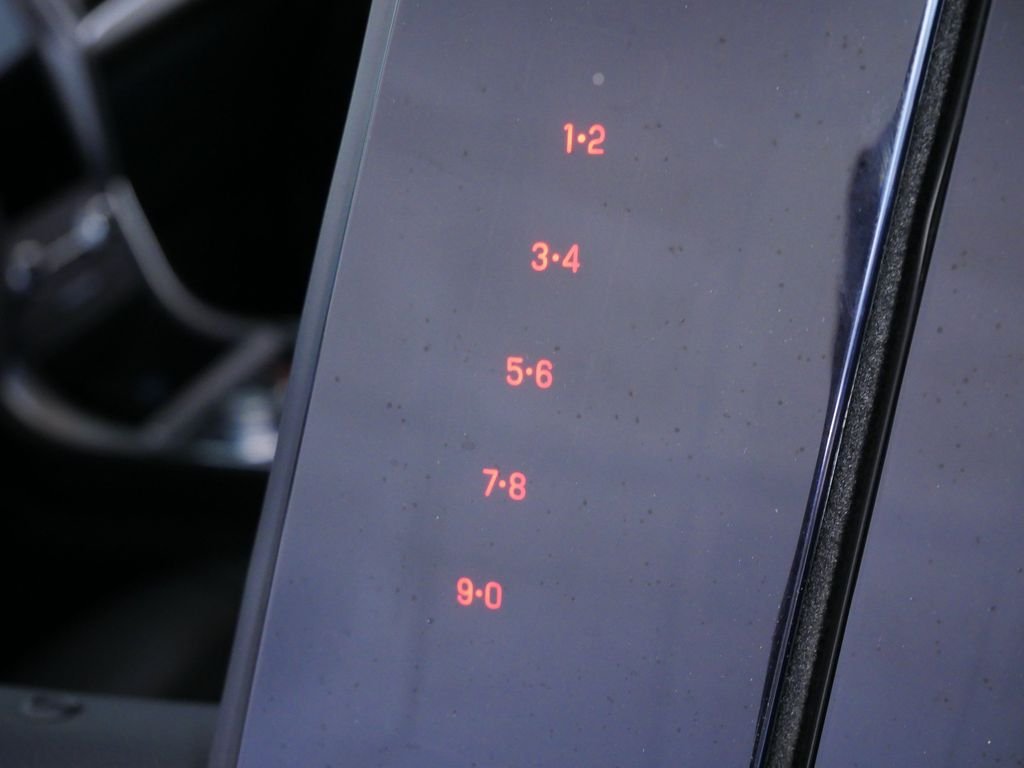 Used 2022 Gray Ford SEL image 14