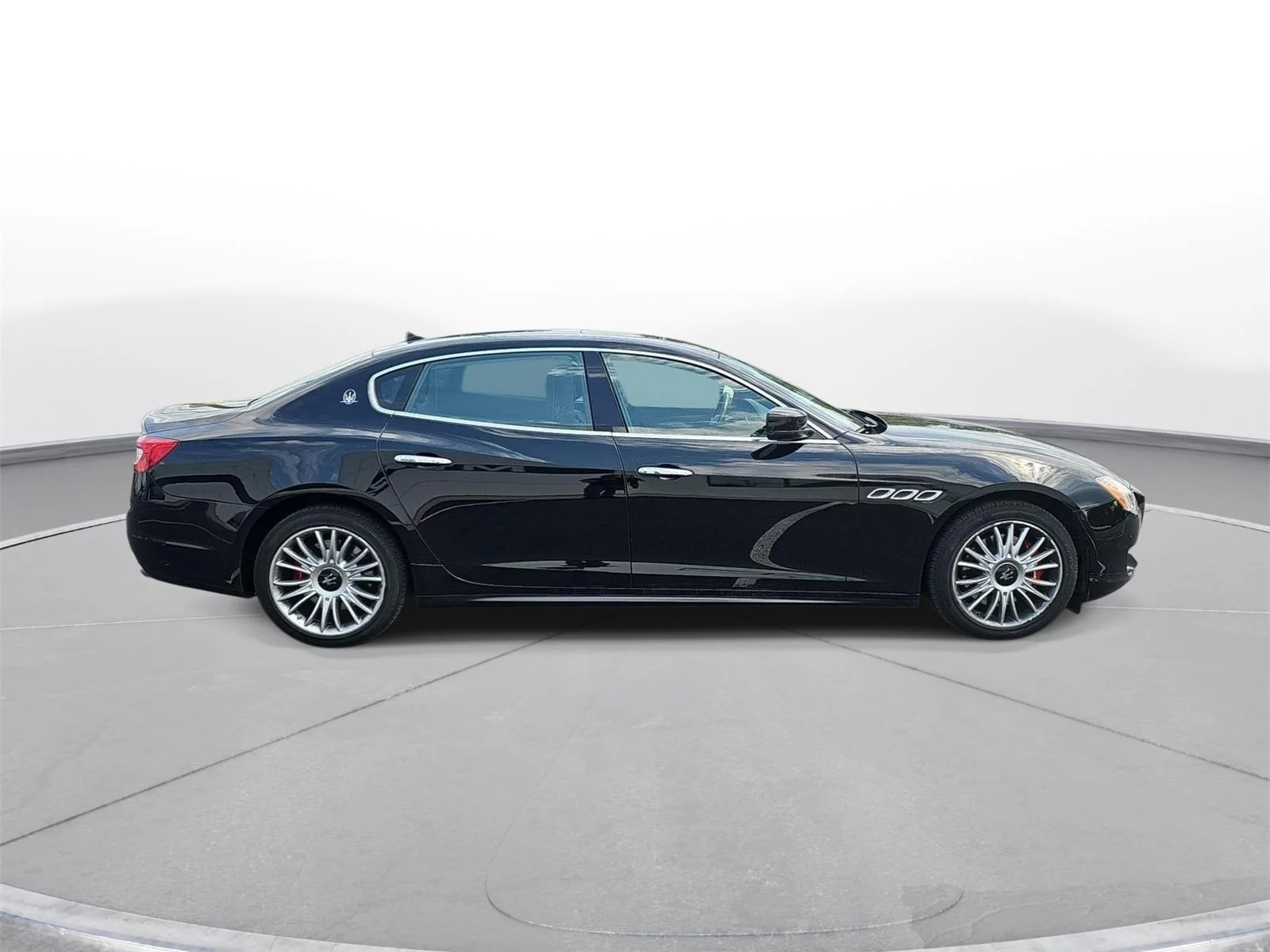 Used 2014 Black Maserati S Q4 image 4