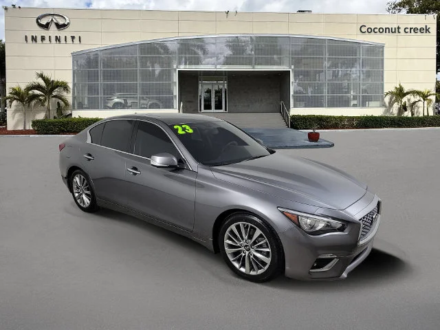 2023 INFINITI Q50 LUXE