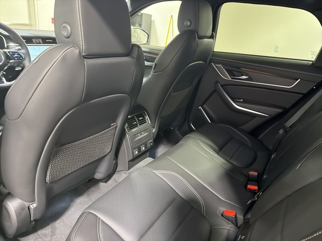 2026 Jaguar F-Pace R-Dynamic S - Photo 20