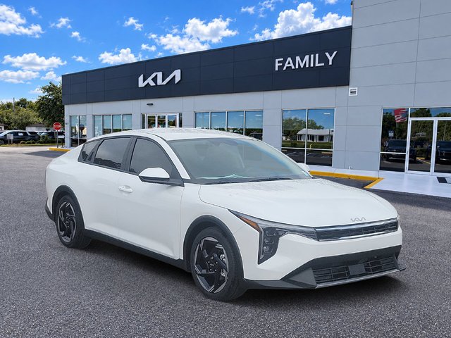 2026 Kia K4 EX