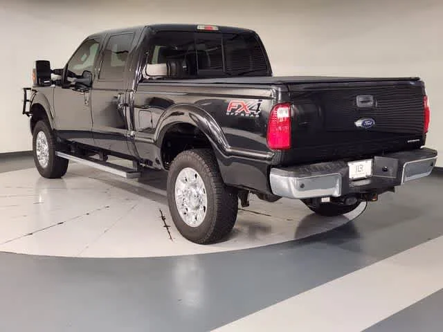 Used 2015 Tuxedo Black Metallic Ford Lariat image 6