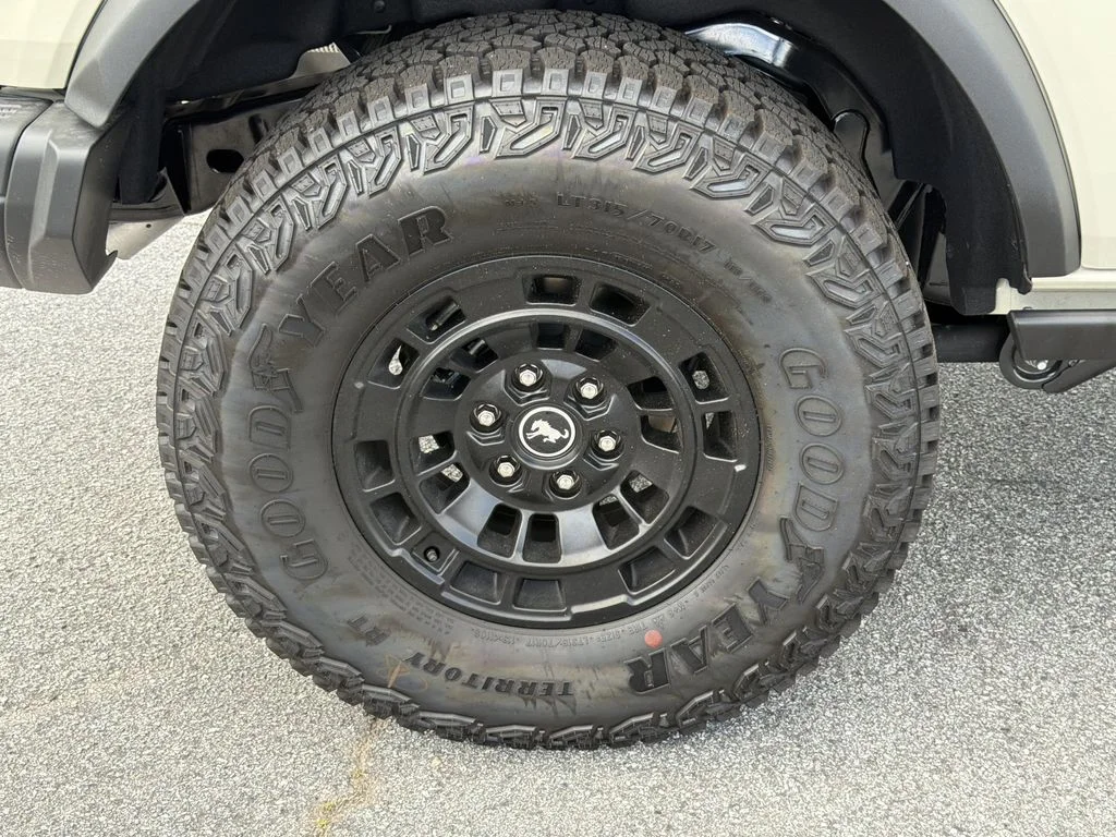 New 2026 Beige Ford Badlands image 19