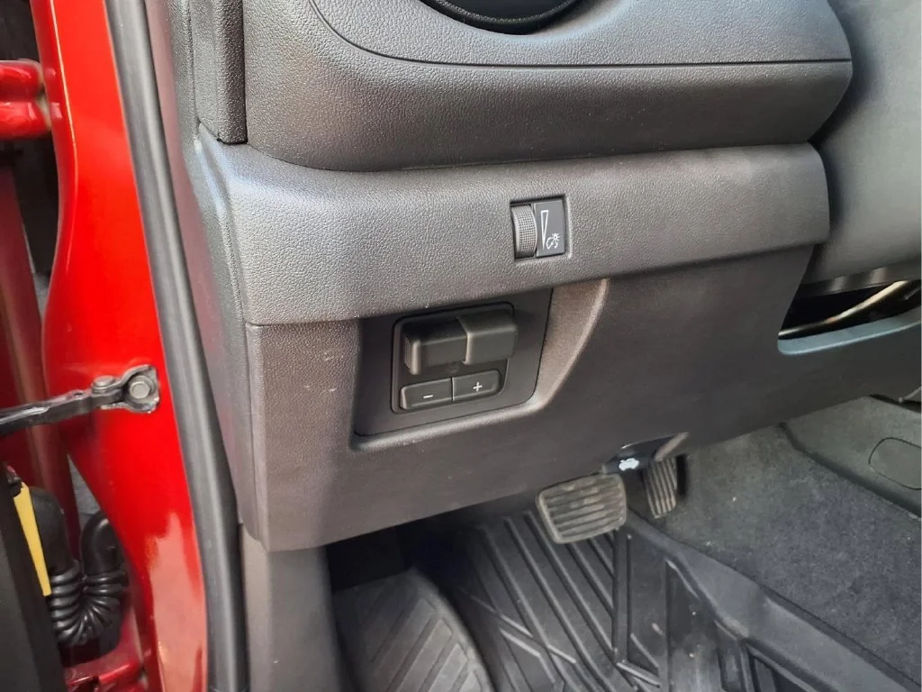 Used 2026 Red Chevrolet Trail Boss image 20