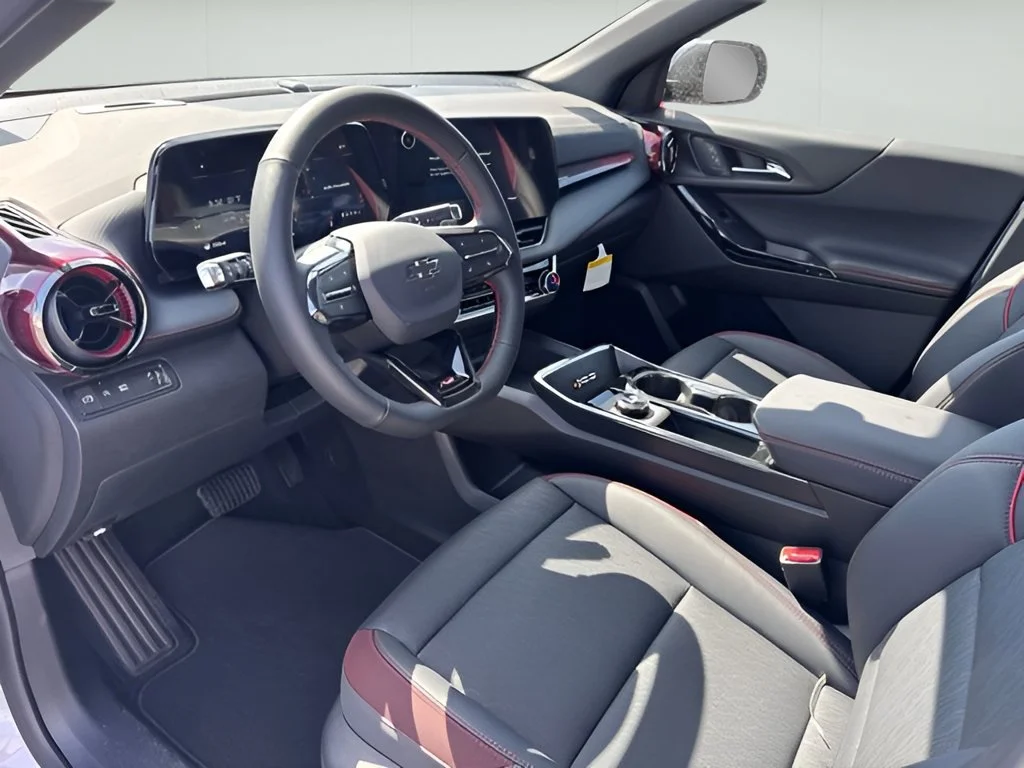New 2027 Polar White Tricoat Chevrolet RS image 9
