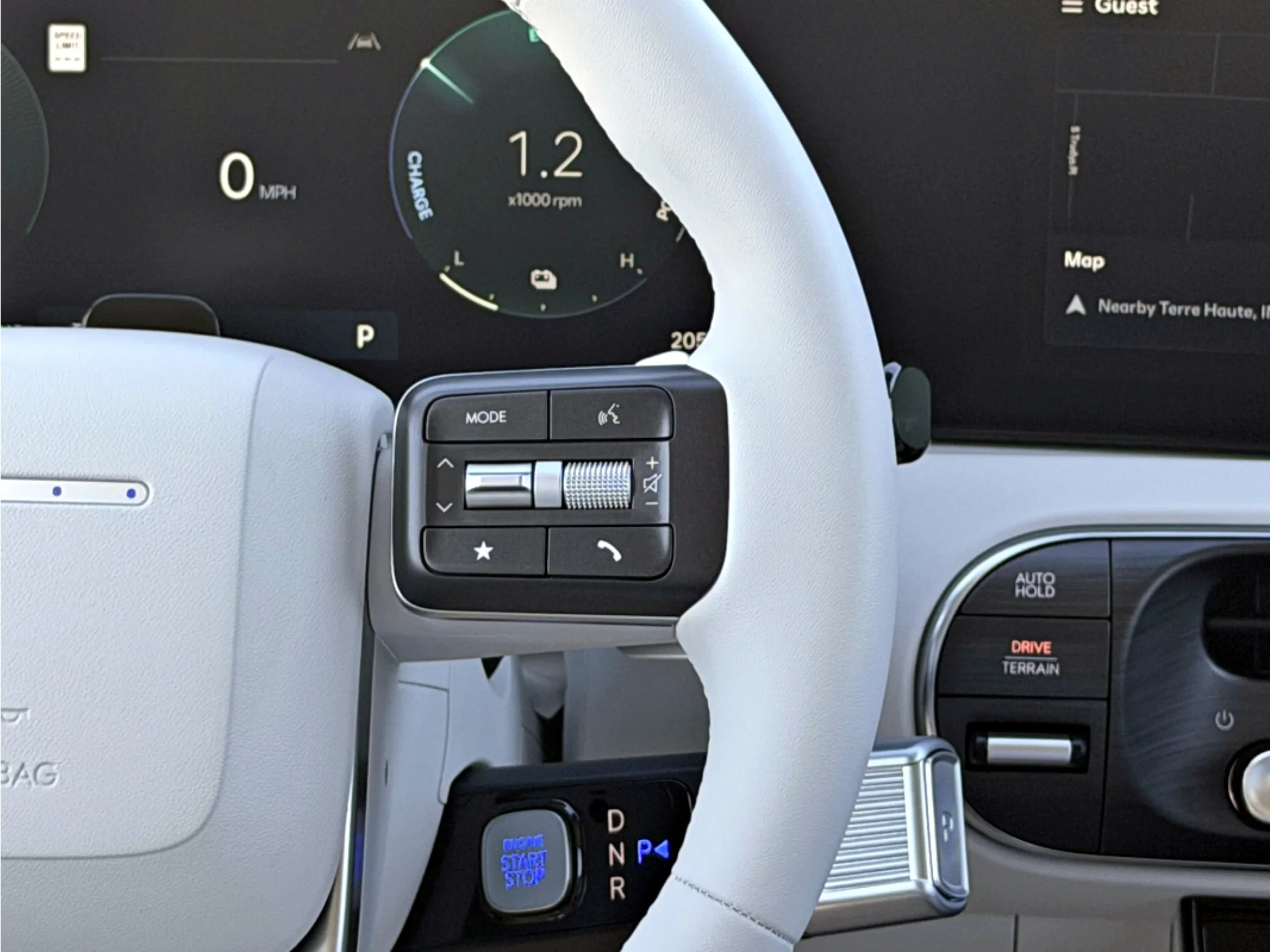 New 2027 Ecotronic Gray Pearl Hyundai SEL Premium 7P image 13