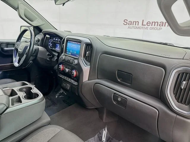 Used 2021 Silver GMC Elevation image 29