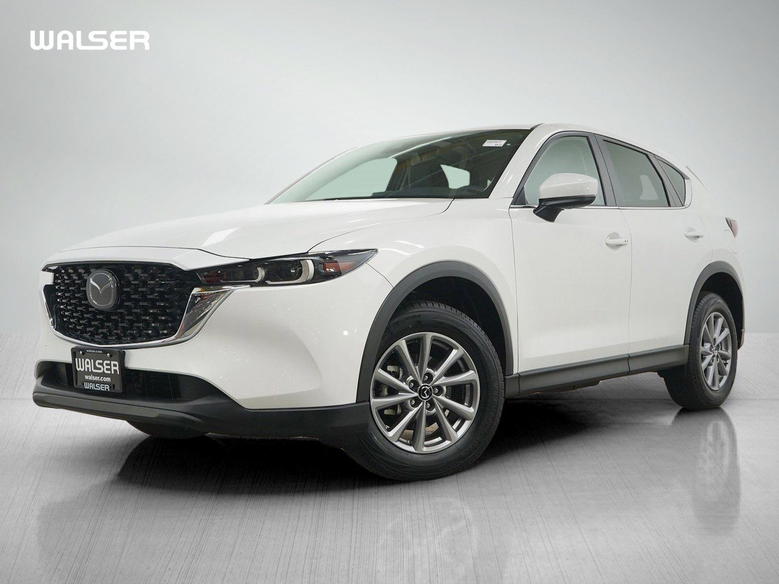 2023 Mazda CX-5 S Preferred package Auto AWD's photo