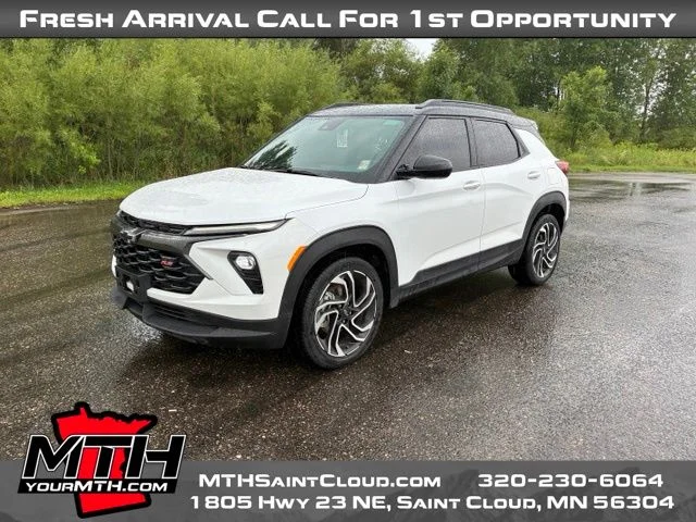Certified Used 2025 Beige Chevrolet RS image 4