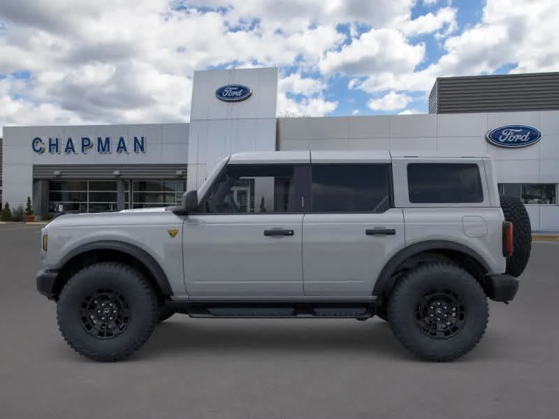 New 2026 Avalanche Gray Ford Badlands® image 3