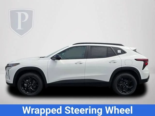 2026 Chevrolet Trax LT - Photo 12