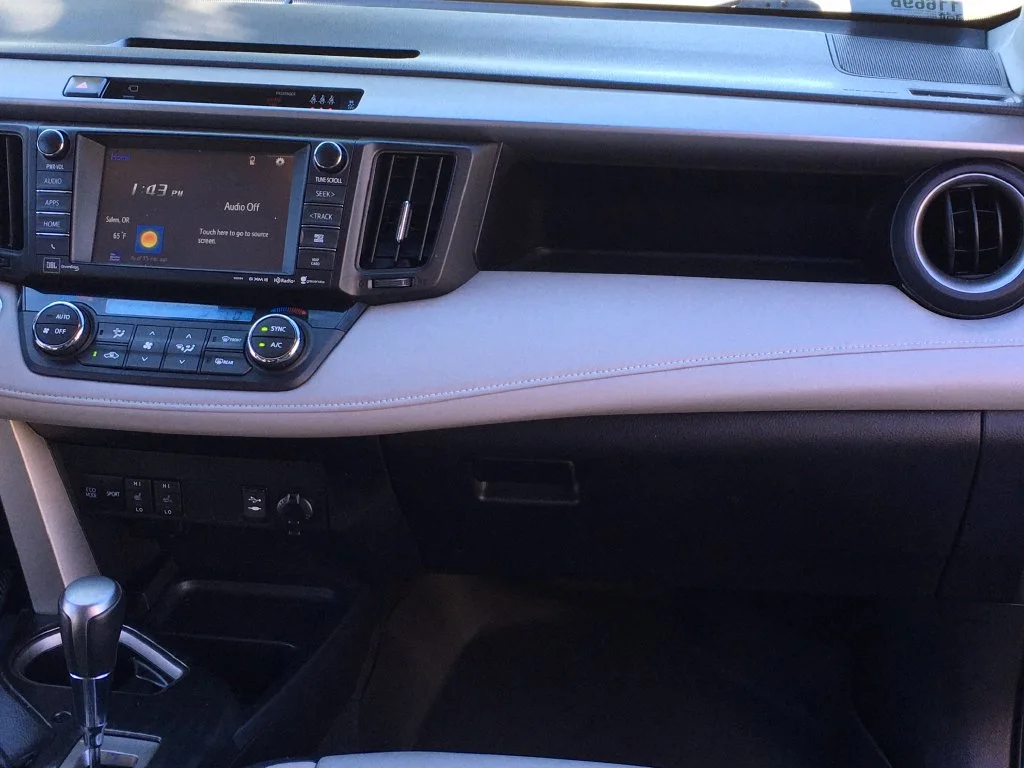 Used 2017 Blue Toyota Platinum image 32