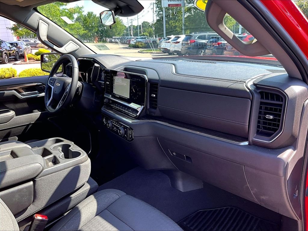 Used 2023 Red Chevrolet LT image 14