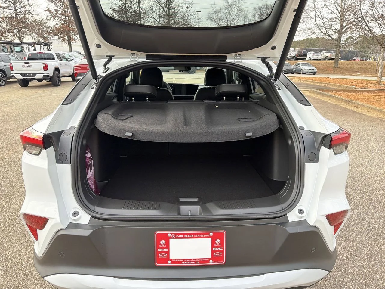 New 2026 Summit White Buick Preferred image 22