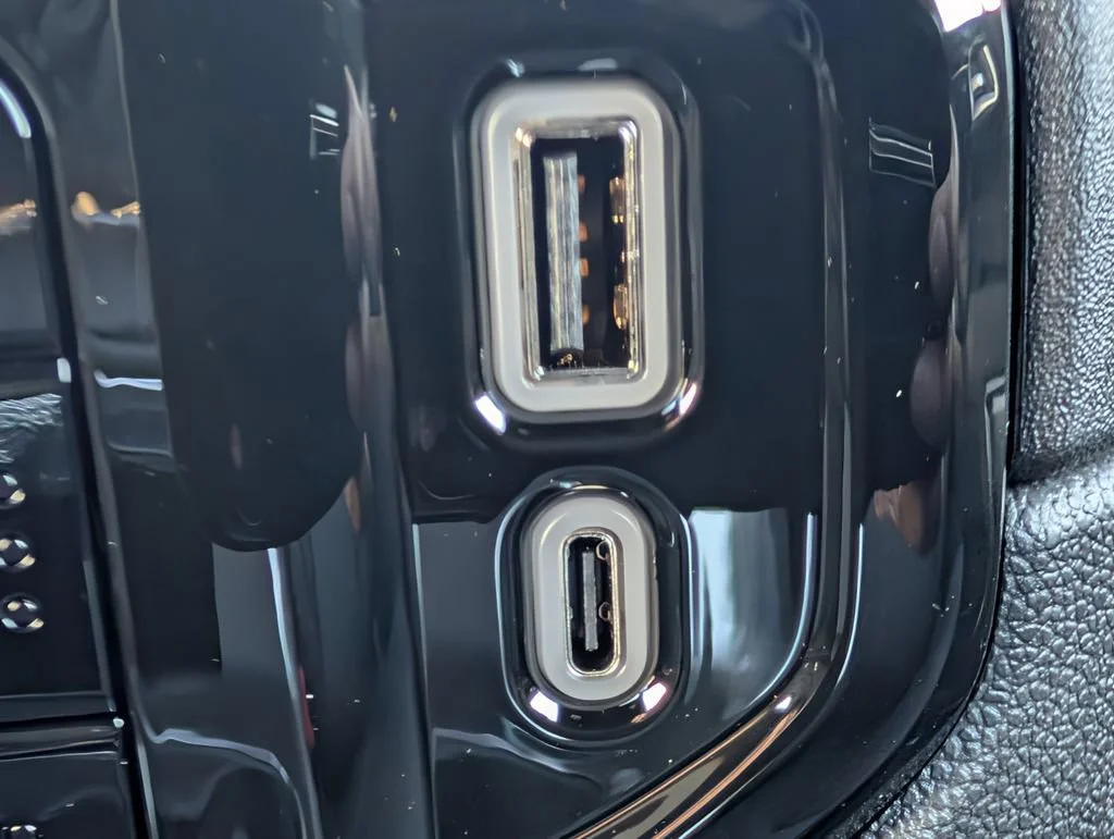2026 Chevrolet Silverado 2500 HD High Country - Photo 20