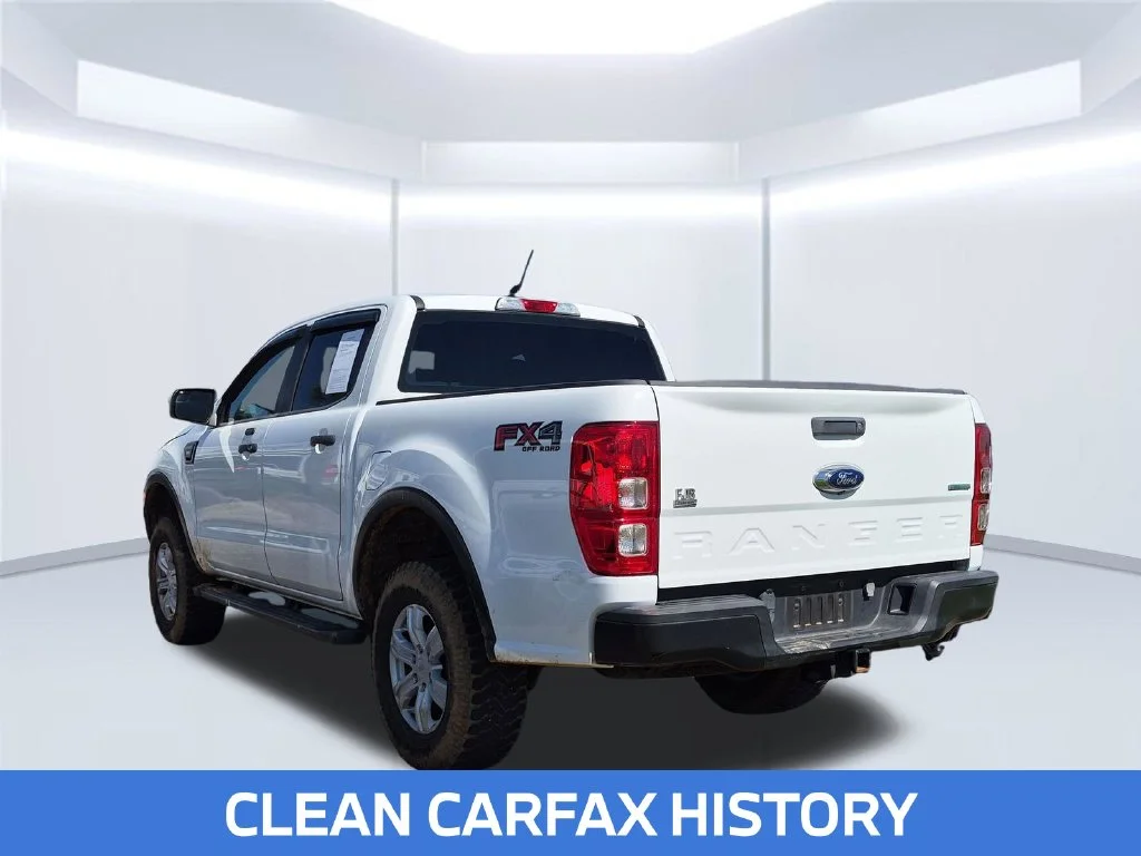 Used 2019 White Ford XL image 2
