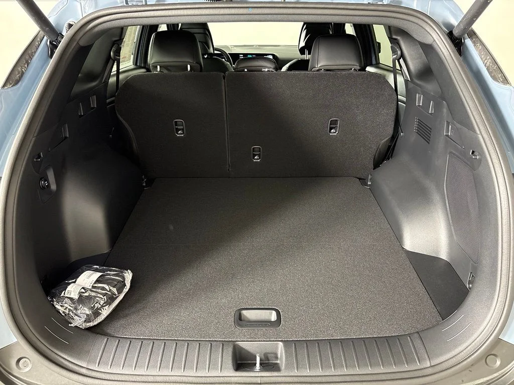 New 2027 Heritage Blue Kia X-Line Prestige image 40