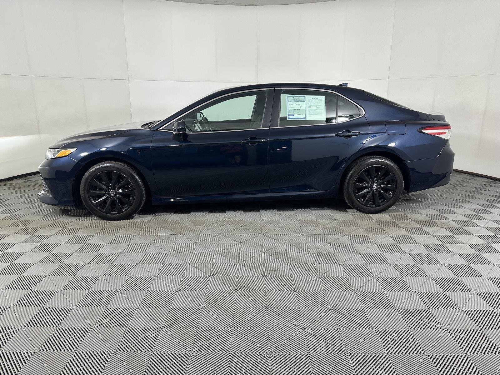 Used 2019 Galactic Aqua Mica Toyota LE image 10