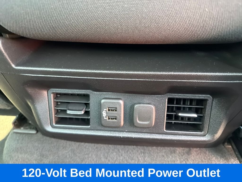 Used 2021 White Chevrolet LT image 25