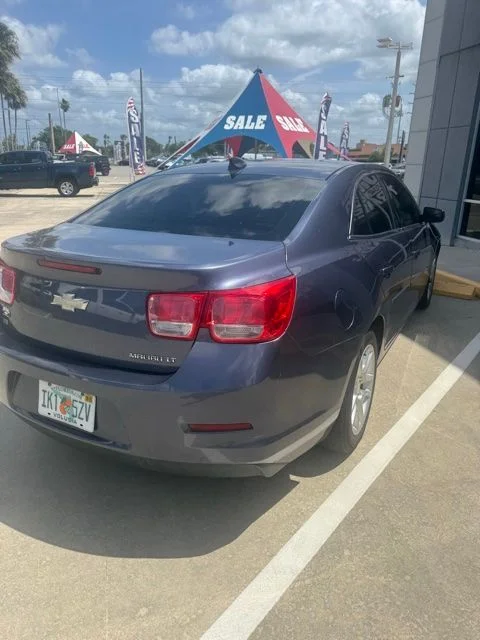 Used 2015 Atlantis Blue Metallic Chevrolet LT image 2