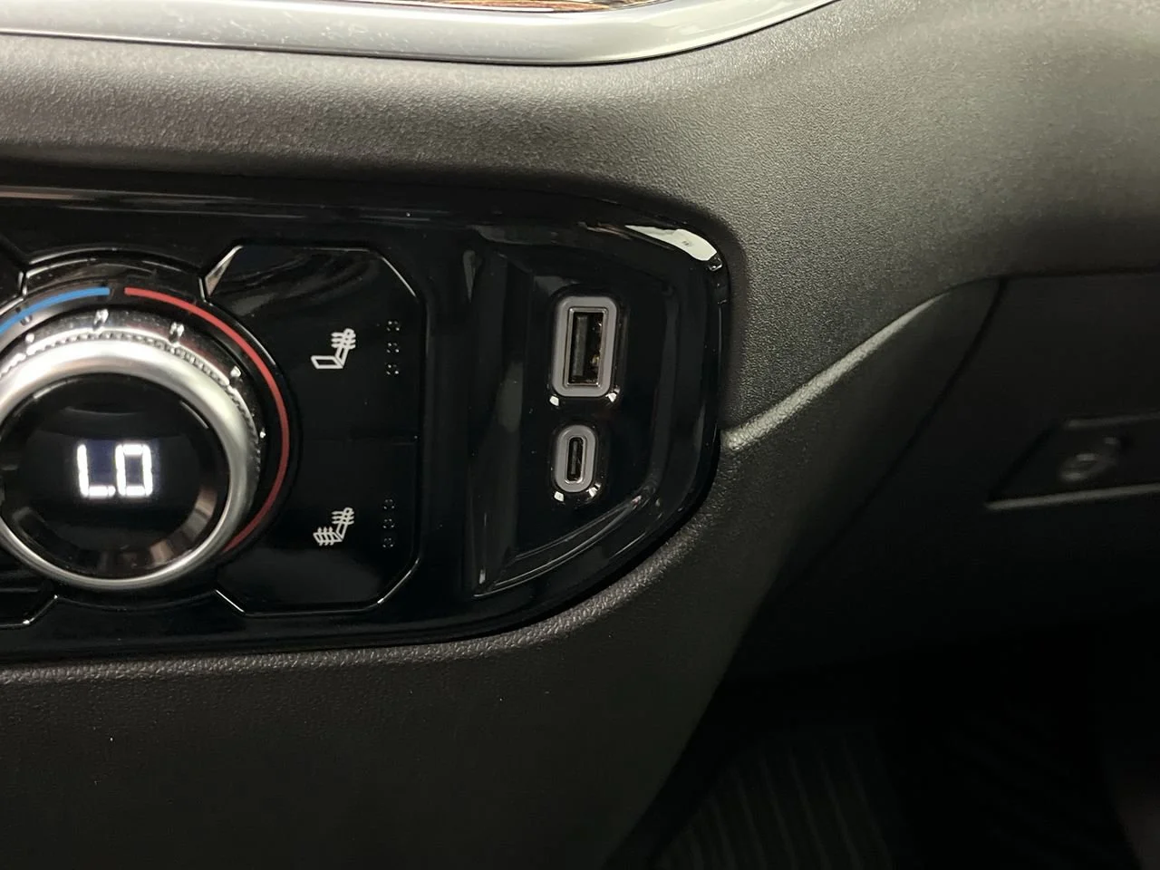 2025 GMC Sierra 1500 SLE - Photo 26