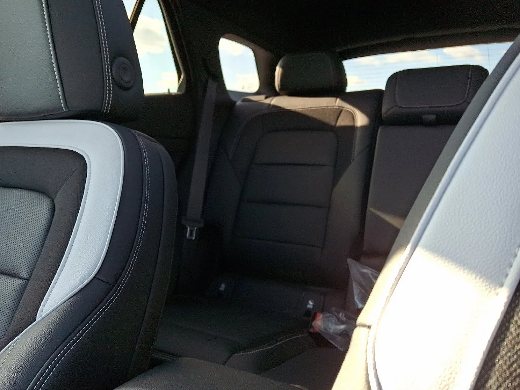 New 2025 Sterling Gray Metallic Chevrolet LT image 18
