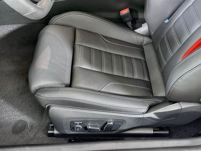 New 2026 Alpine White BMW Base image 20