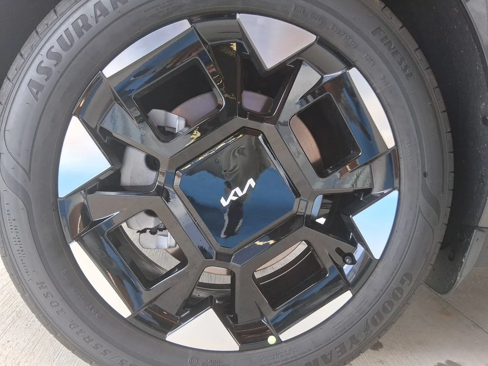 New 2026  Kia EX image 25