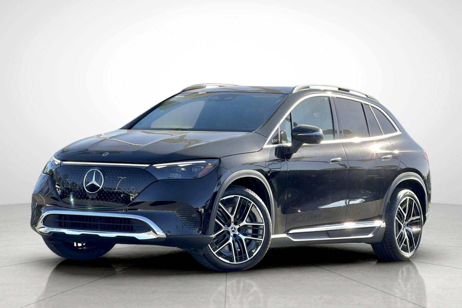 2027 Mercedes-Benz EQE SUV Base