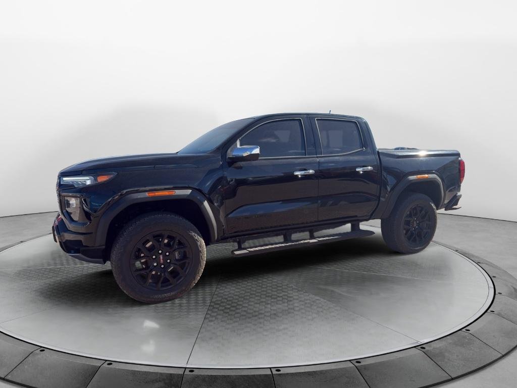 2024 GMC Canyon 4WD Denali Crew Cab Short Box's photo