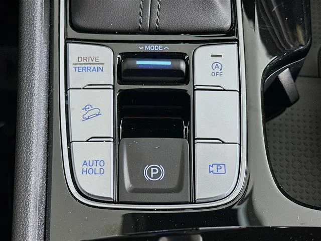 New 2026 Hyundai TUCSON XRT