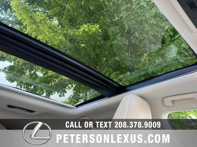 Used 2018 White Lexus 350 image 14