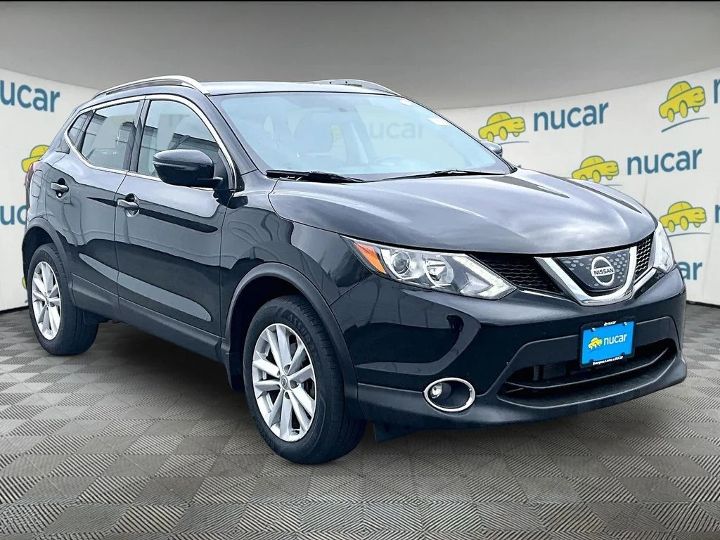 2018 Nissan Rogue Sport SV AWD's photo