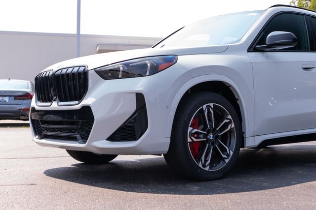 New 2026 Alpine White BMW xDrive28i image 6