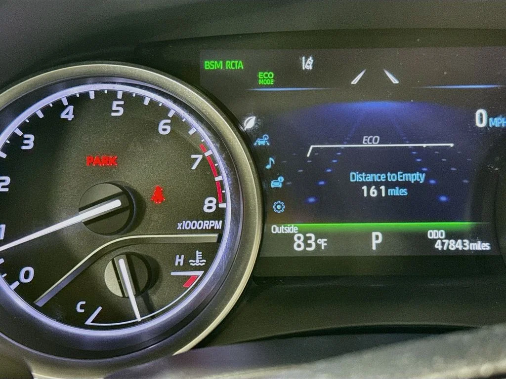 Used 2021 Gray Toyota XLE image 14