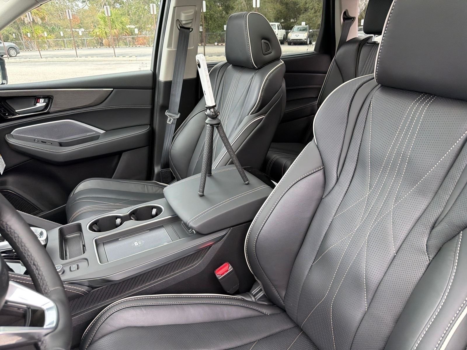 New 2026 Majestic Black Pearl Acura Advance Package image 22