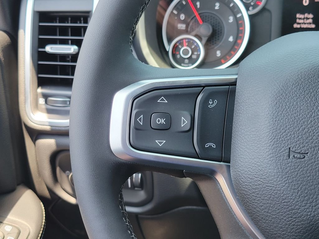 2026 Ram Ram 2500 Pickup photo 5