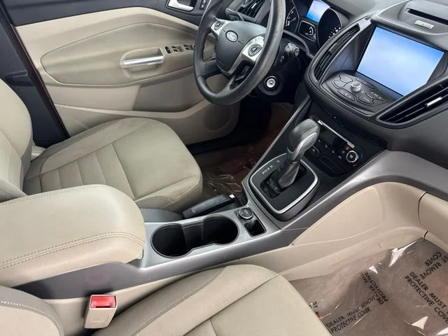 Used 2013 Red Ford SE image 21