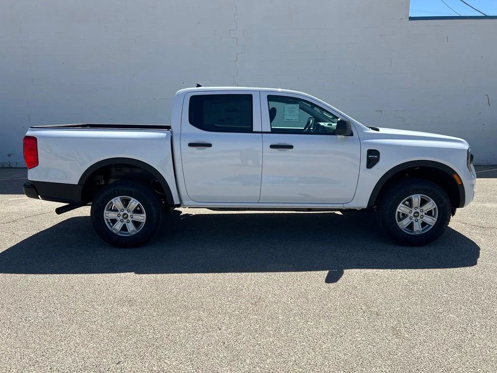 New 2026 Oxford White Ford XL image 7