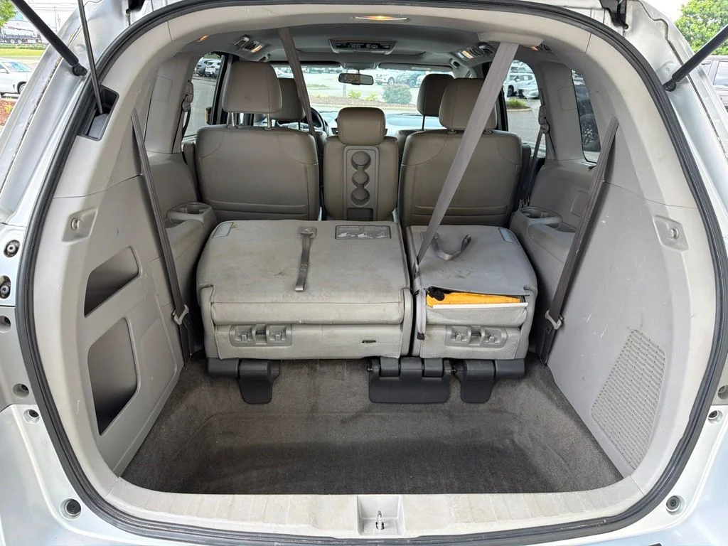 Used 2013 Silver Honda Touring image 15