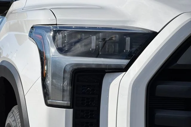 2026 Toyota Tundra Limited - Photo 31