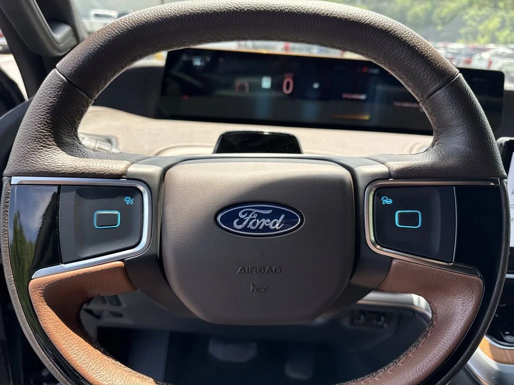 Used 2025 Black Ford King Ranch image 24