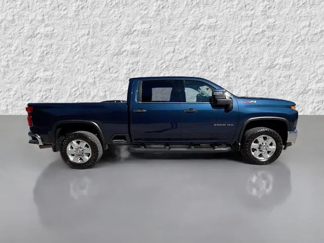 2022 Chevrolet Silverado HD LTZ 4WD Crew Cab Standard Box's photo