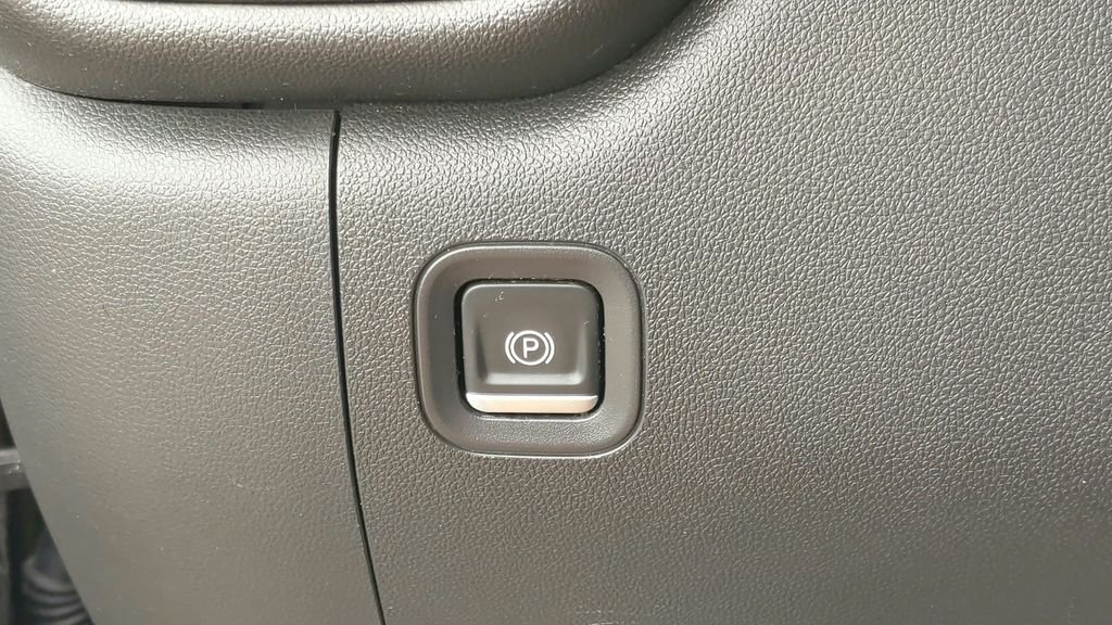 Used 2021 Black Chevrolet Custom image 28