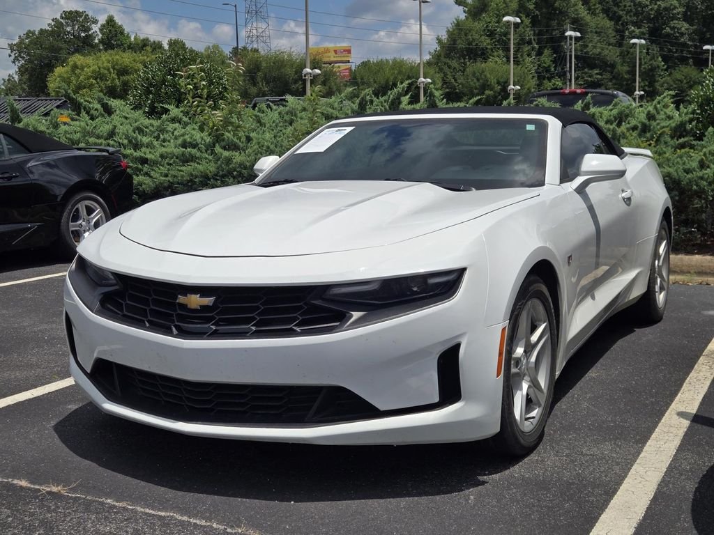 Used 2021 White Chevrolet 1LT image 4