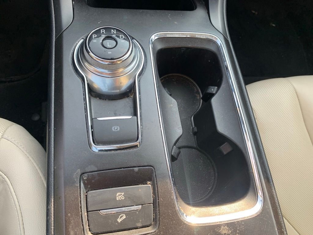 Used 2018 Blue Ford Titanium image 11