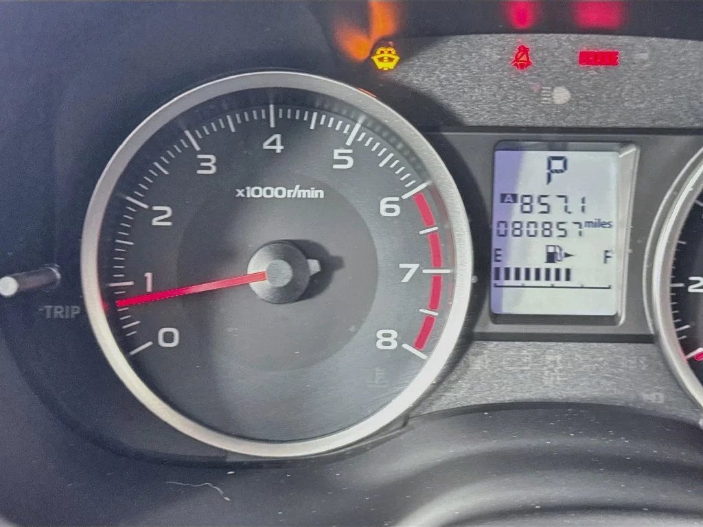 Used 2018 Gray Subaru 2.5i Premium image 14
